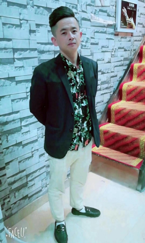 男人三十而立的第一张照片--宜昌相亲服务中心