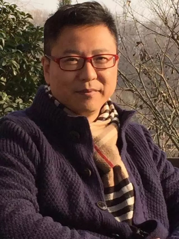 感恩的第一张照片--宜昌相亲服务中心