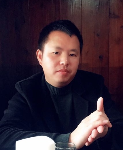 何超洪的第一张照片--宜昌相亲服务中心