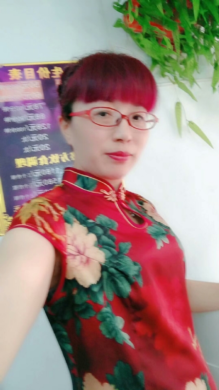 平凡女人的第一张照片--宜昌相亲服务中心