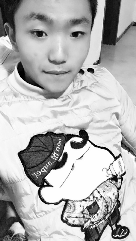 年轻的第一张照片--宜昌相亲服务中心