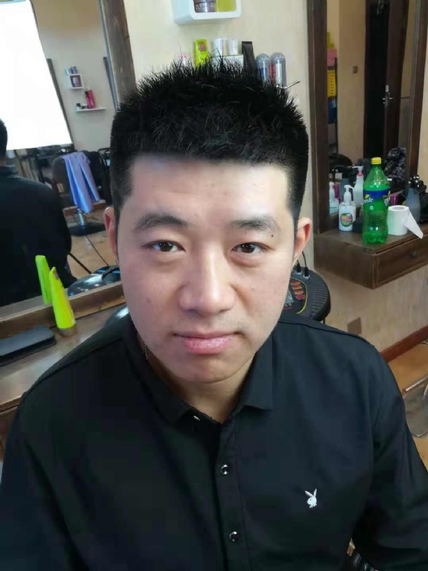 丹东风雨的第一张照片--宜昌相亲服务中心