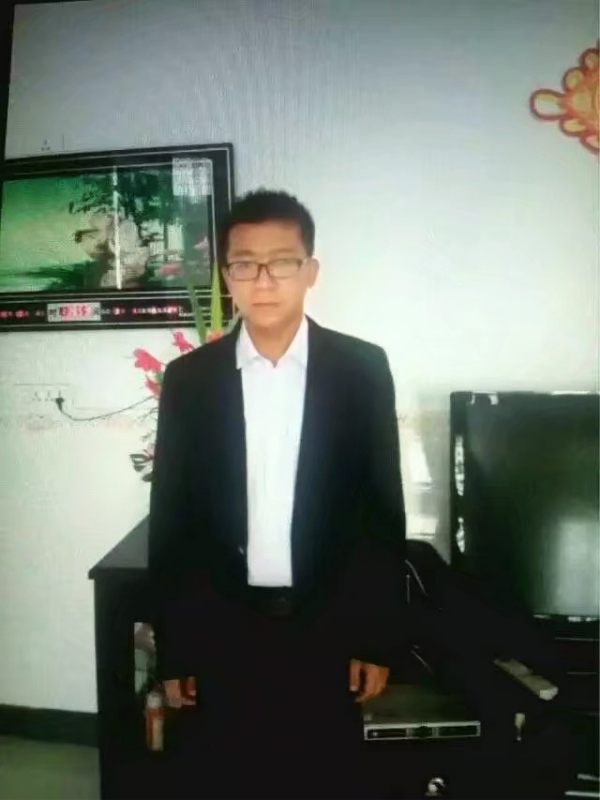 依然疼痛的第一张照片--宜昌相亲服务中心