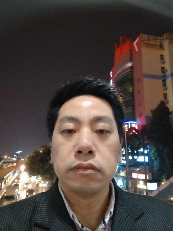 寻找真爱的第一张照片--宜昌相亲服务中心