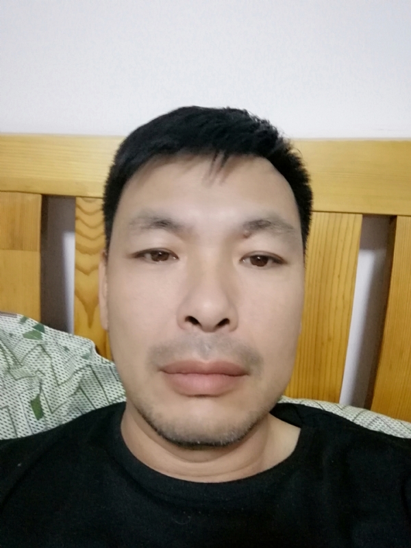 不爱当牛的第一张照片--宜昌相亲服务中心