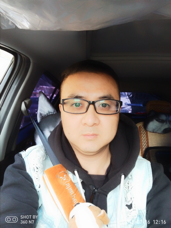 香烟最懂男人心的第一张照片--宜昌相亲服务中心