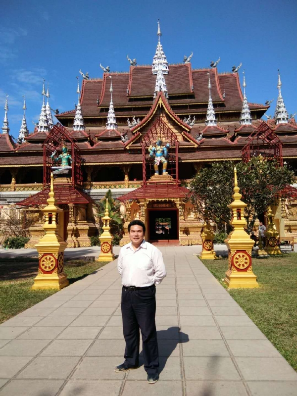 蓝熊的第一张照片--宜昌相亲服务中心