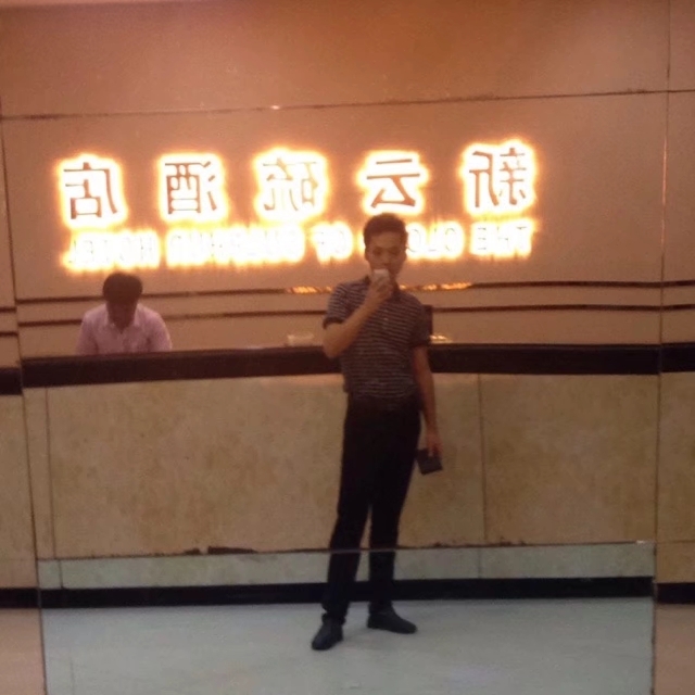 毛洪文的第一张照片--宜昌相亲服务中心