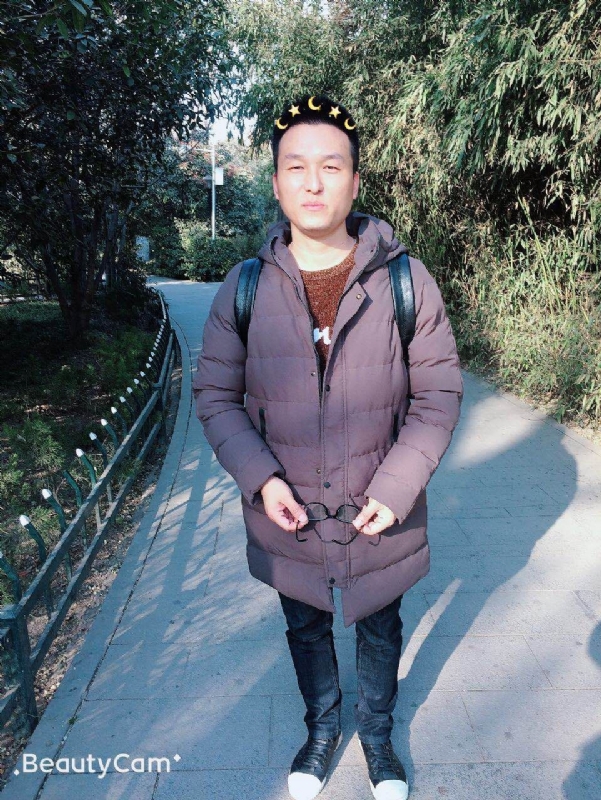 马儿的第一张照片--宜昌相亲服务中心