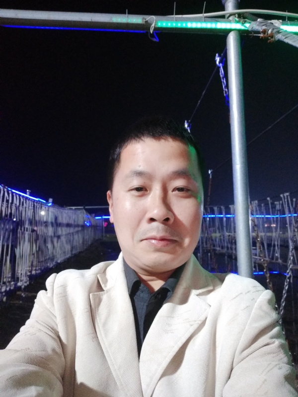 阿峰的第一张照片--宜昌相亲服务中心