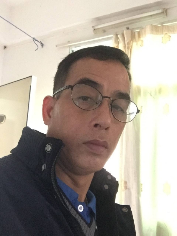 快乐人生的第一张照片--宜昌相亲服务中心