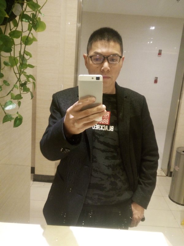 顺其自然的第一张照片--宜昌相亲服务中心