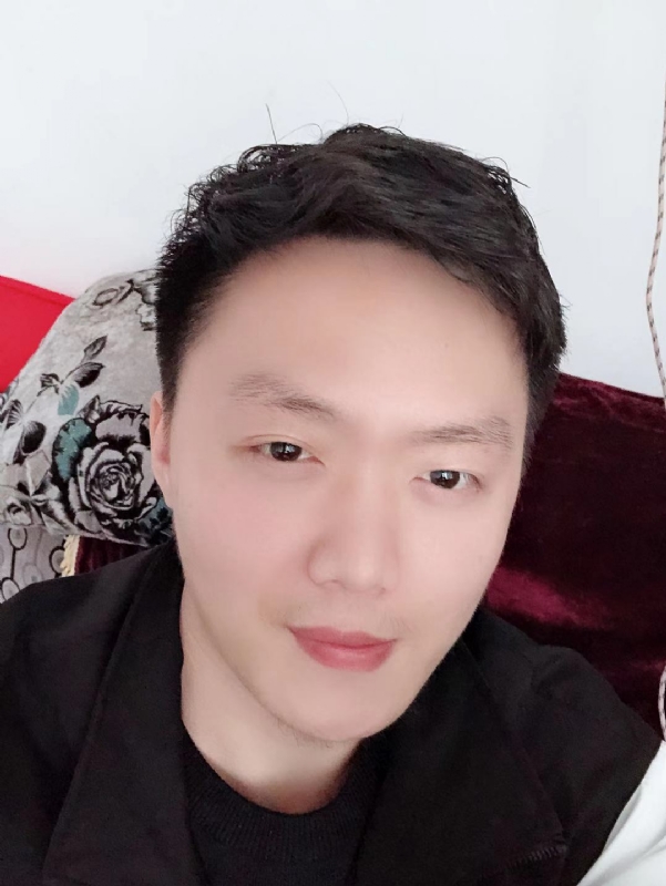 执迷的鲸鱼的第一张照片--宜昌相亲服务中心