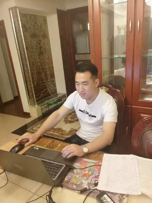 蓝色海洋的第一张照片--宜昌相亲服务中心