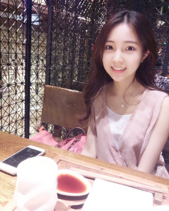 冰艳残阳的第二张照片--宜昌相亲服务中心