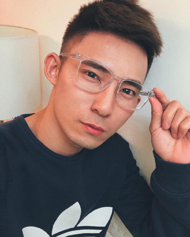 小伟的第一张照片--宜昌相亲服务中心