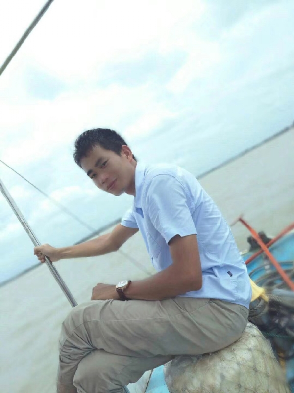 慵懒的猫的第一张照片--宜昌相亲服务中心