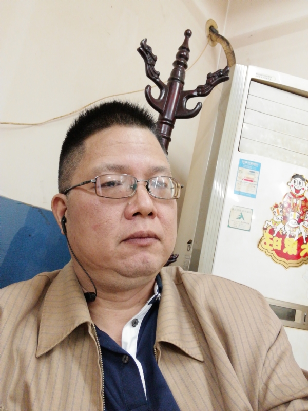 一个人的第一张照片--宜昌相亲服务中心