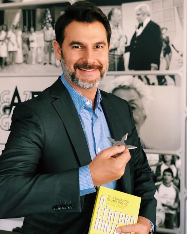 Robert的第一张照片--宜昌相亲服务中心