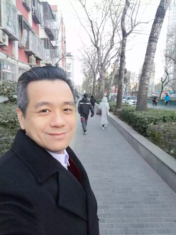 球控的第一张照片--宜昌相亲服务中心