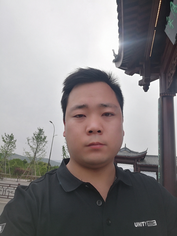 微笑的第一张照片--宜昌相亲服务中心