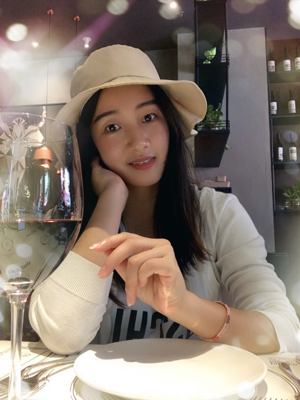 Daisy的第一张照片--宜昌相亲服务中心