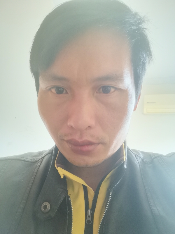 渴死的鱼的第一张照片--宜昌相亲服务中心