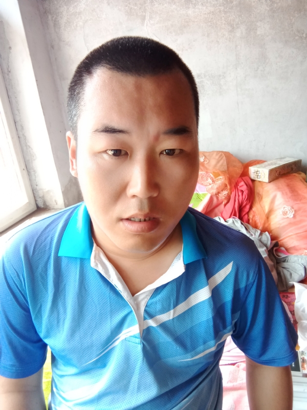 灰太狼的第一张照片--宜昌相亲服务中心