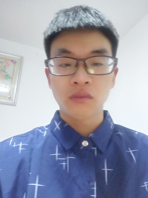 搬砖小伙的第一张照片--宜昌相亲服务中心