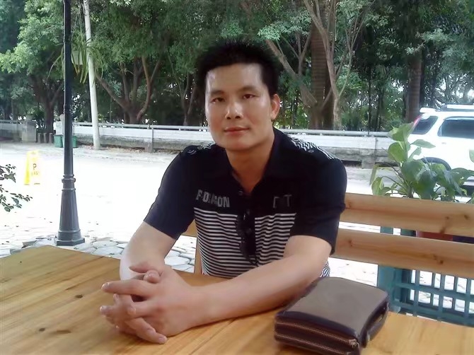 贴身爱人的第一张照片--宜昌相亲服务中心