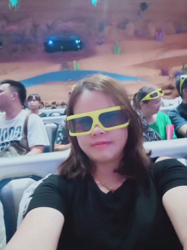 牙彩的第一张照片--宜昌相亲服务中心