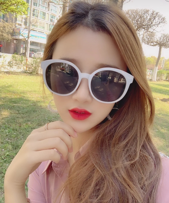 唐小小的第二张照片--宜昌相亲服务中心