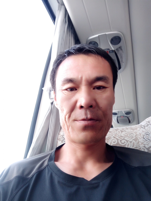 真心诚意的第一张照片--宜昌相亲服务中心