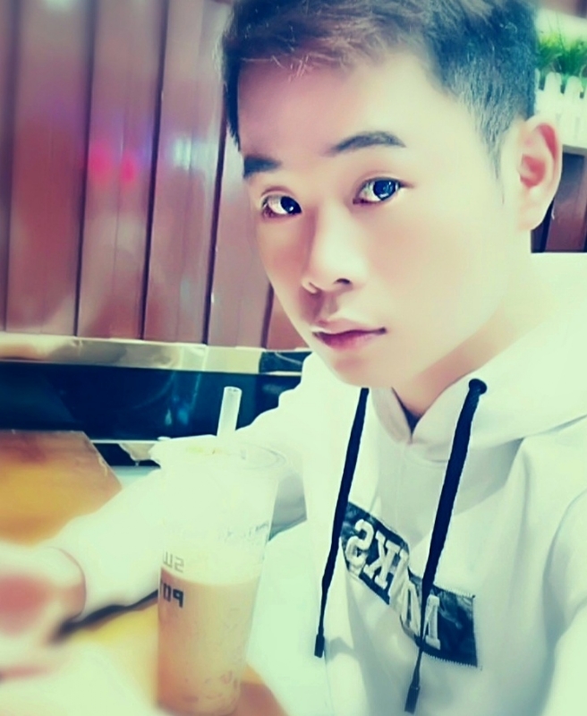 拔大萝卜的兔子的第一张照片--宜昌相亲服务中心