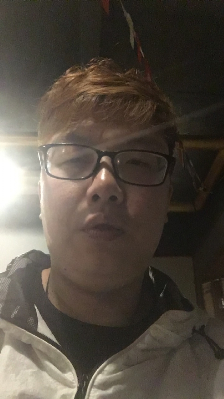 深情久伴更长情的第一张照片--宜昌相亲服务中心