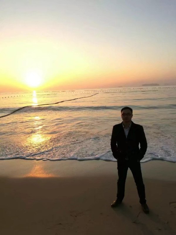 好好先生的第一张照片--宜昌相亲服务中心