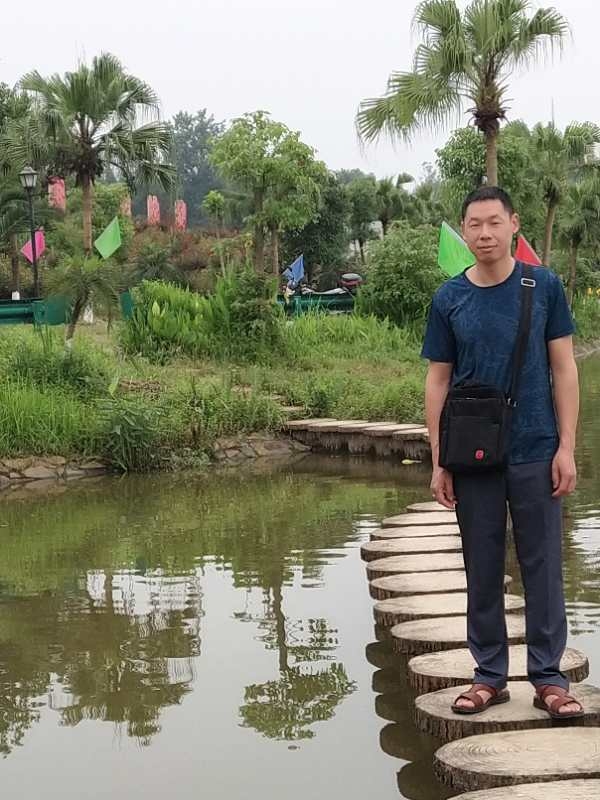 星星知我心的第一张照片--宜昌相亲服务中心