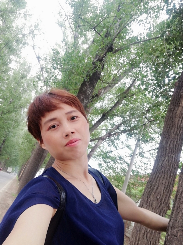 健康快乐女神的第二张照片--宜昌相亲服务中心