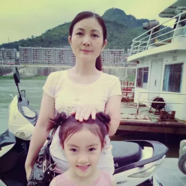 匆匆那年的第一张照片--宜昌相亲服务中心