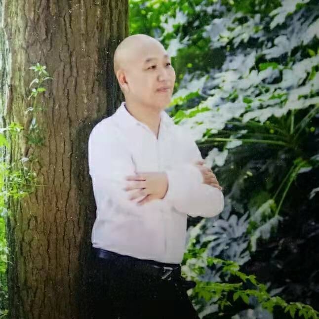 郑鑫牵手的第一张照片--宜昌相亲服务中心