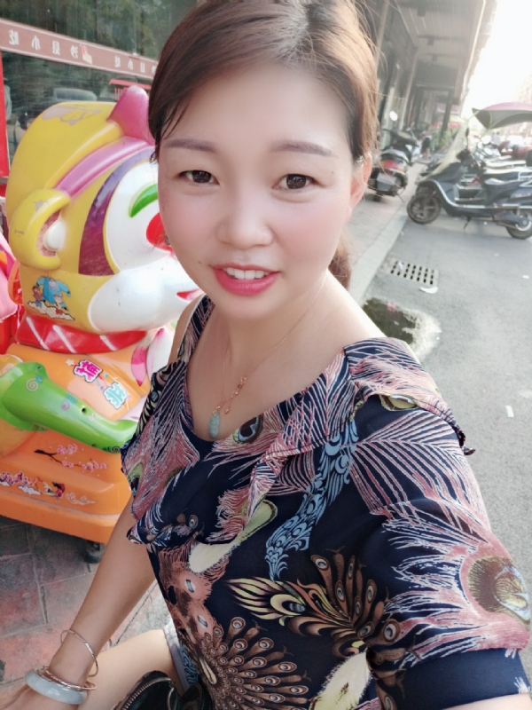 云儿的第一张照片--宜昌相亲服务中心