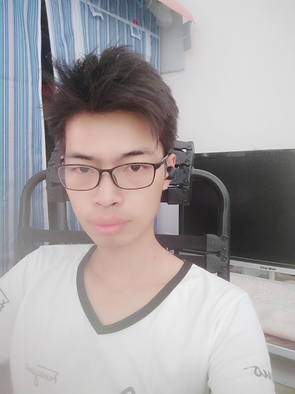 木头人的第一张照片--宜昌相亲服务中心