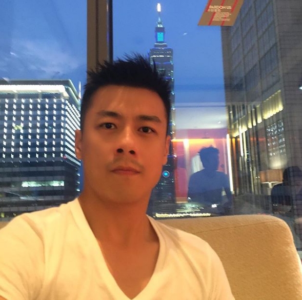 zhanglun的第一张照片--宜昌相亲服务中心