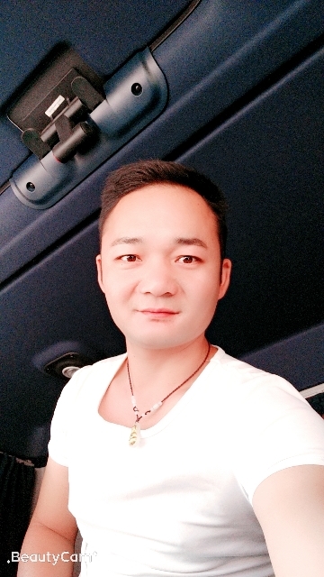 平凡的第一张照片--宜昌相亲服务中心