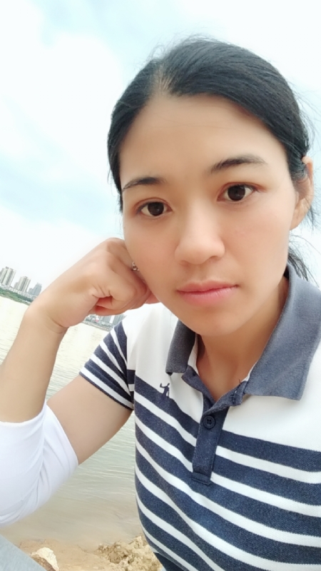 梅子的第一张照片--宜昌相亲服务中心