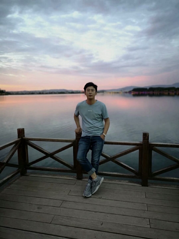 喂南墙我要撞你了的第一张照片--宜昌相亲服务中心