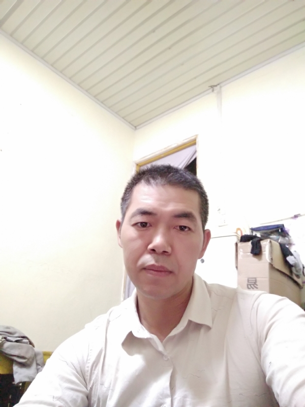 为伊消得人憔悴的第一张照片--宜昌相亲服务中心