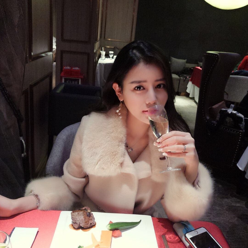 空谷幽兰的第一张照片--宜昌相亲服务中心