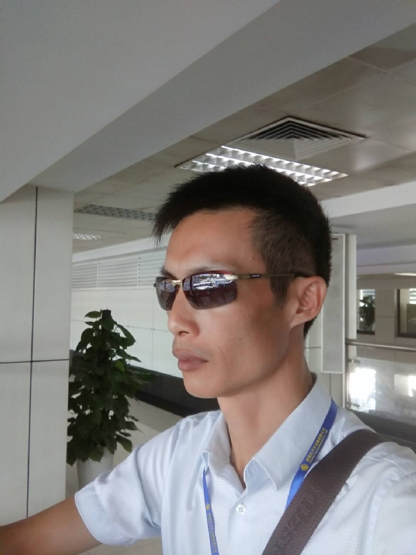 缘起缘灭的第一张照片--宜昌相亲服务中心