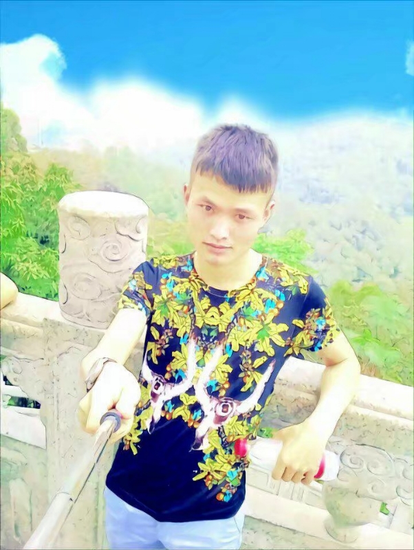 孤独王者元首的第一张照片--宜昌相亲服务中心